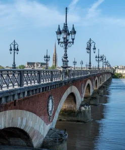 Alternative view of Visite Guidée Bordeaux (2h)